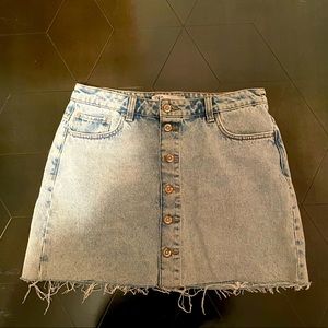 Zara button-down Jean Skirt